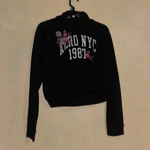 Aéropostale Cropped Hoodie Size Medium